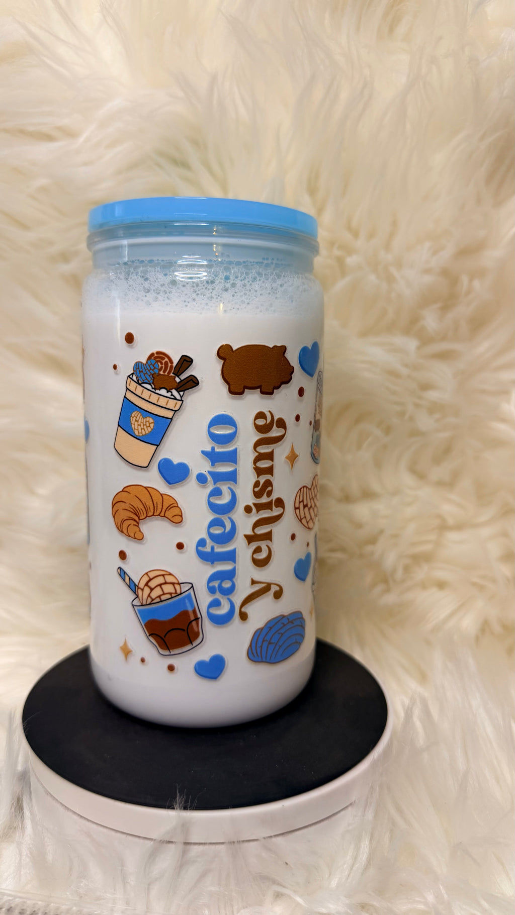 Cafecito y Chisme Custom Cup