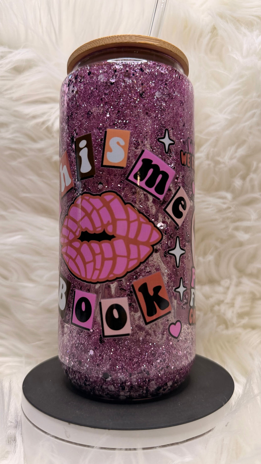 Chisme Book Custom Cup