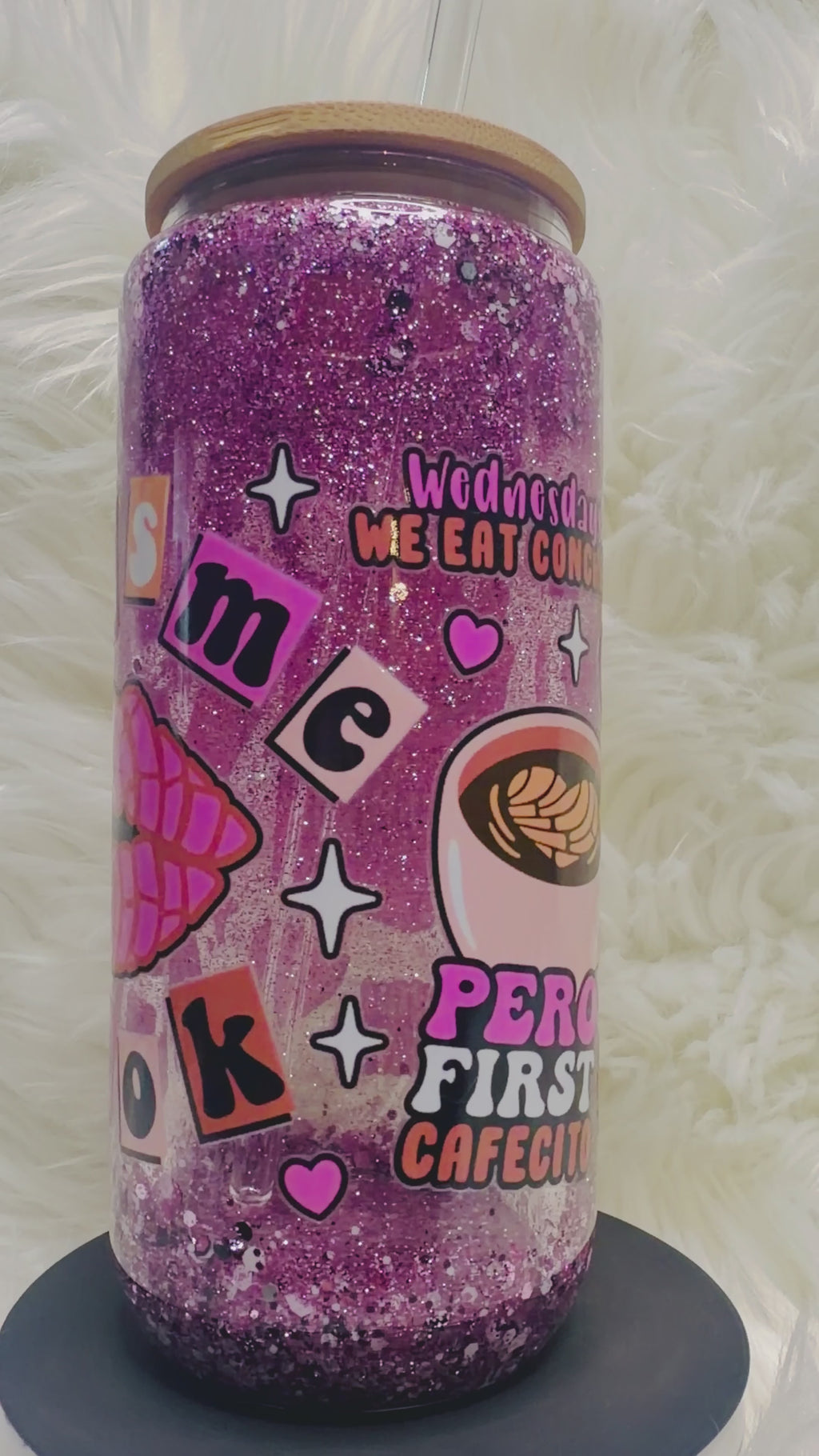 Chisme Book Custom Cup